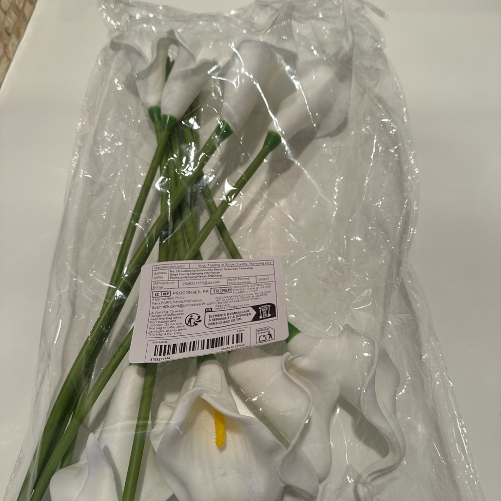 10pcs Calla Lily Bouquet - Artificial Flowers NWT - Picture 3 of 3